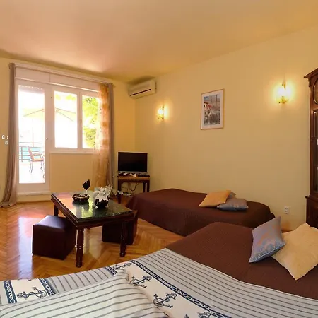 Beautiful Sandy Beach * Split